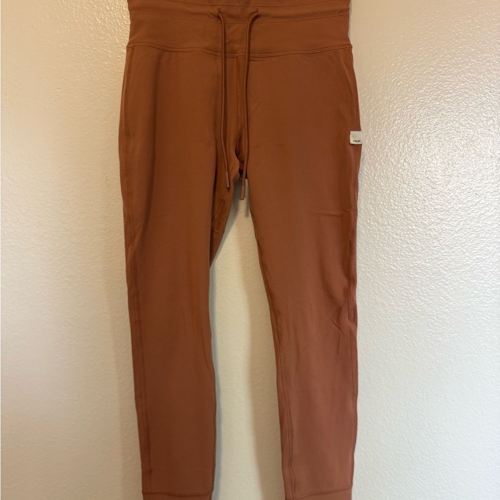 Vuori The Daily Legging - WORN ONCE